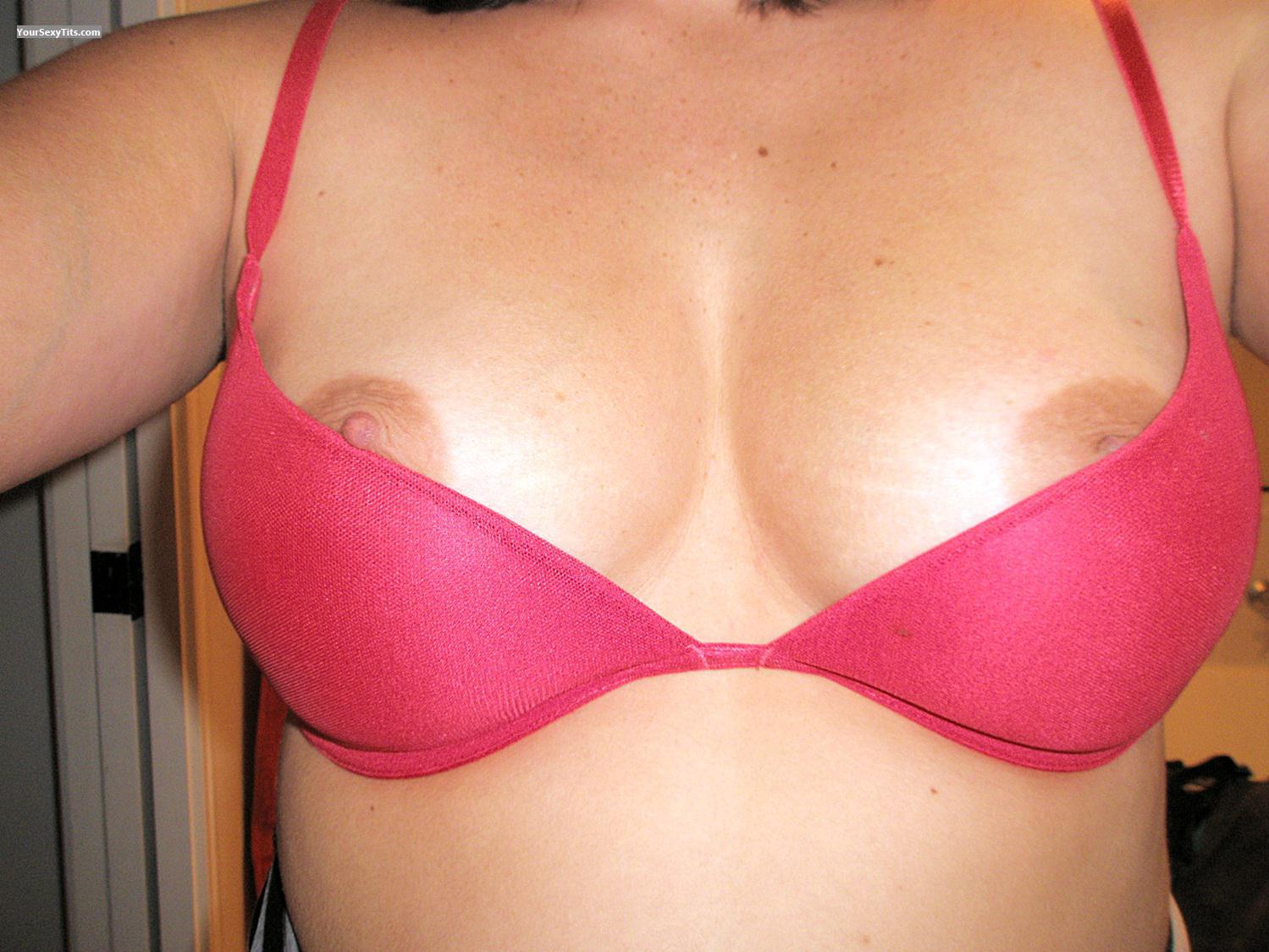 Tit Flash: Wife's Medium Tits - Munich Nicola from Germany